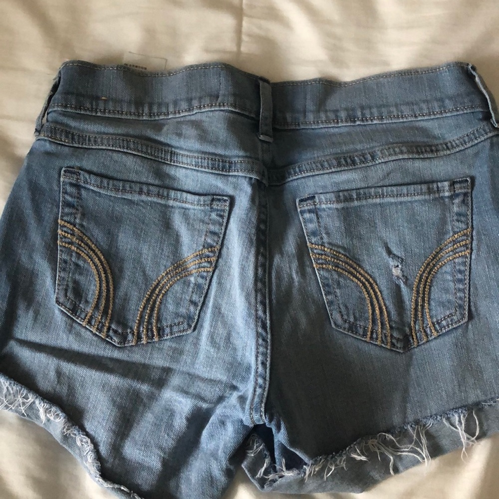 Shorts - Picture 2 of 2